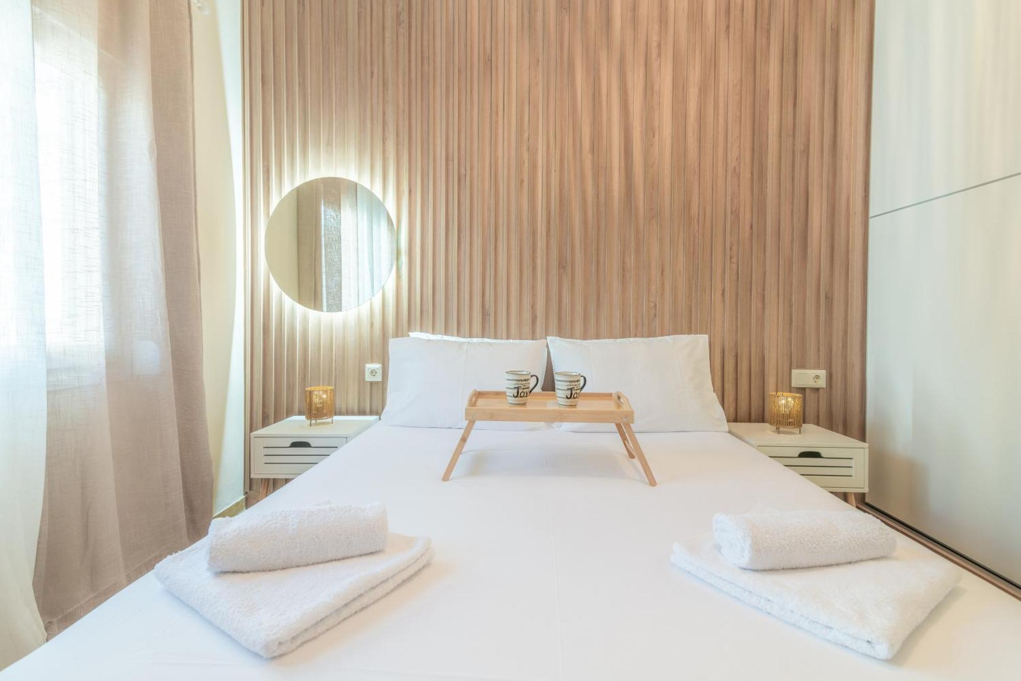 New Renovated Apt In City Center Ираклио Екстериор снимка